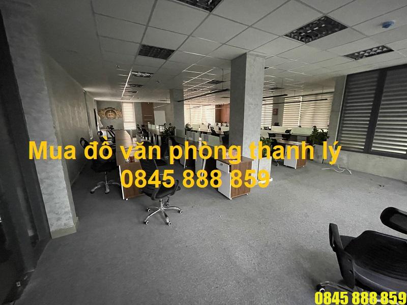 Chuyên thu mua đồ văn phòng cũ: bàn ghế, tủ kệ giá cao 5 Thu mua đồ văn phòng cũ thanh lý