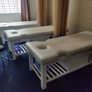 Giường spa thanh lý TPHCM, giá rẻ chất lượng 2023