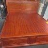 Giường gỗ căm xe 1m8x2m giá rẻ tại TPHCM