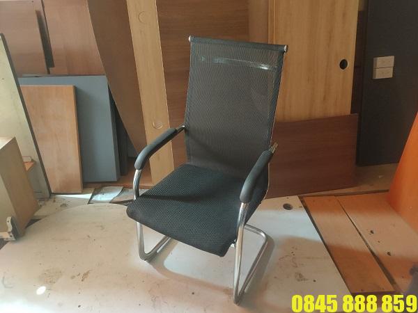 Ghế chân quỳ thanh lý TPHCM 1 Ghế chân quỳ thanh lý TPHCM