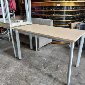 Thanh lý bàn làm việc 1m2 cũ giá rẻ, đẹp 90%