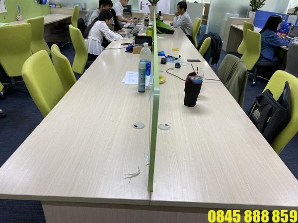 Cửa hàng mua bán bàn ghế cũ giá rẻ tại TPHCM 2 Bán bàn ghế văn phòng cũ TPHCM