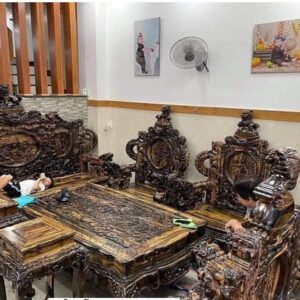 Thu mua bàn ghế gỗ cũ giá cao tại TPHCM