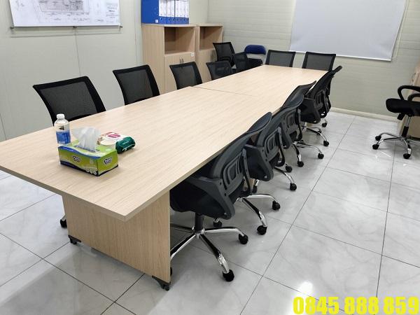 Cửa Hàng Bán Đồ Văn Phòng Cũ Lớn & Uy Tín Tại TPHCM 3 Bàn ghế văn phòng thanh lý TPHCM