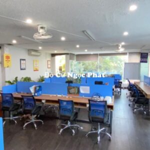 thanh lý bàn làm việc cũ cho nhóm