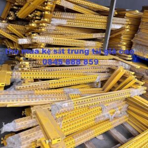 Thanh lý thu mua kệ sắt cũ TPHCM 9 Thu mua kệ sắt trung tải công nghiệp giá cao