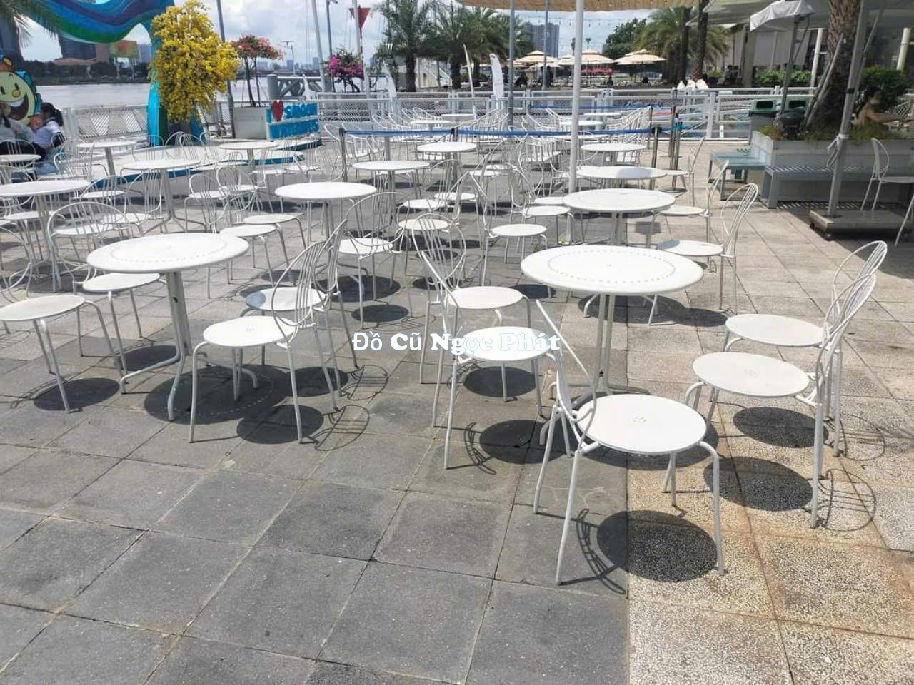 Mua bán thanh lý bàn ghế cafe cũ tại TPHCM 1 Mua bán thanh lý bàn ghế cafe cũ tại TPHCM - Ngọc Phát